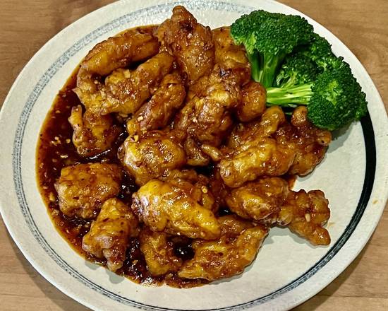 Order General Tso's Chicken food online from Mandarin House store, San Francisco on bringmethat.com