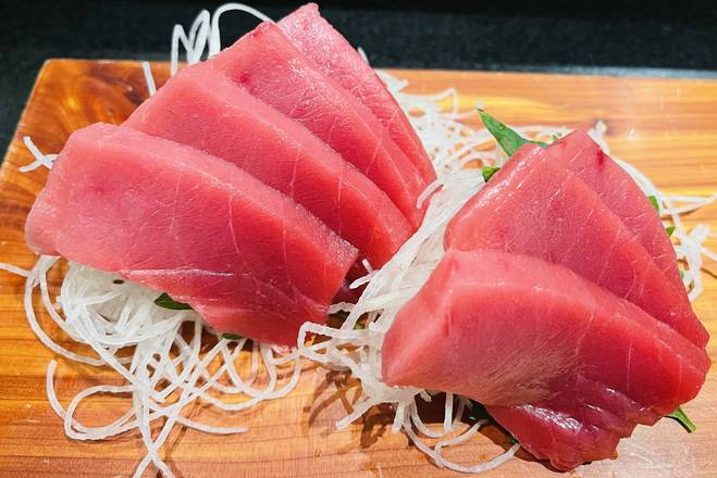 Order Tuna Sashimi food online from Yanagi Sushi & Grill store, Dublin on bringmethat.com