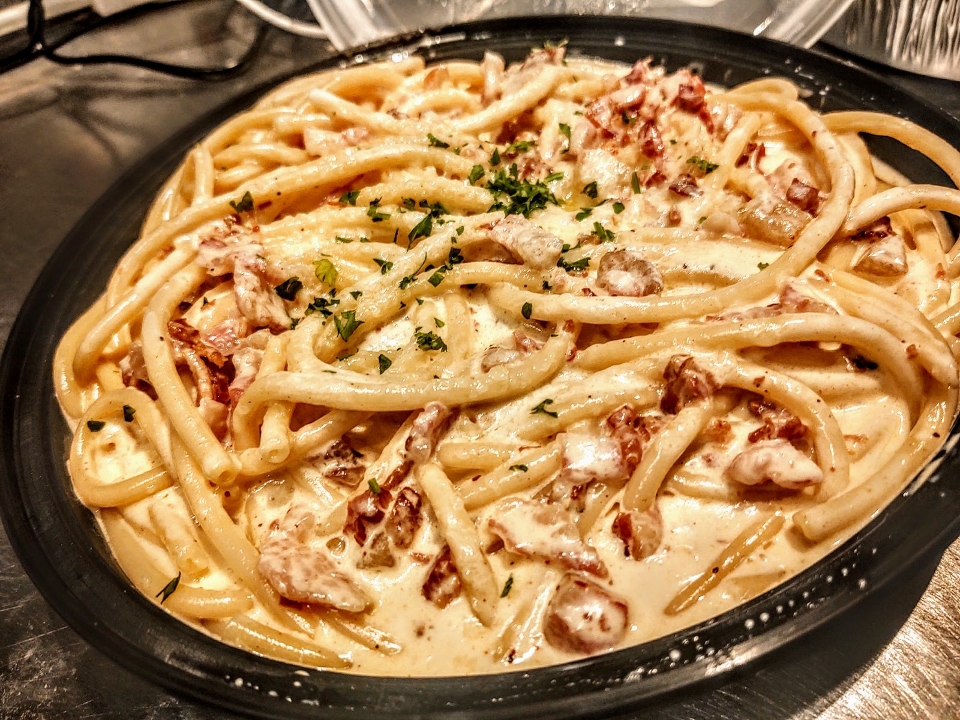 Order Bucatini Carbonara food online from Hartsdale House Of Pizza store, Hartsdale on bringmethat.com