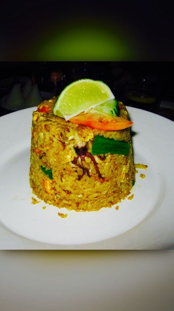 Order Pineapple Fried Rice food online from Deccan Spice store, New York on bringmethat.com