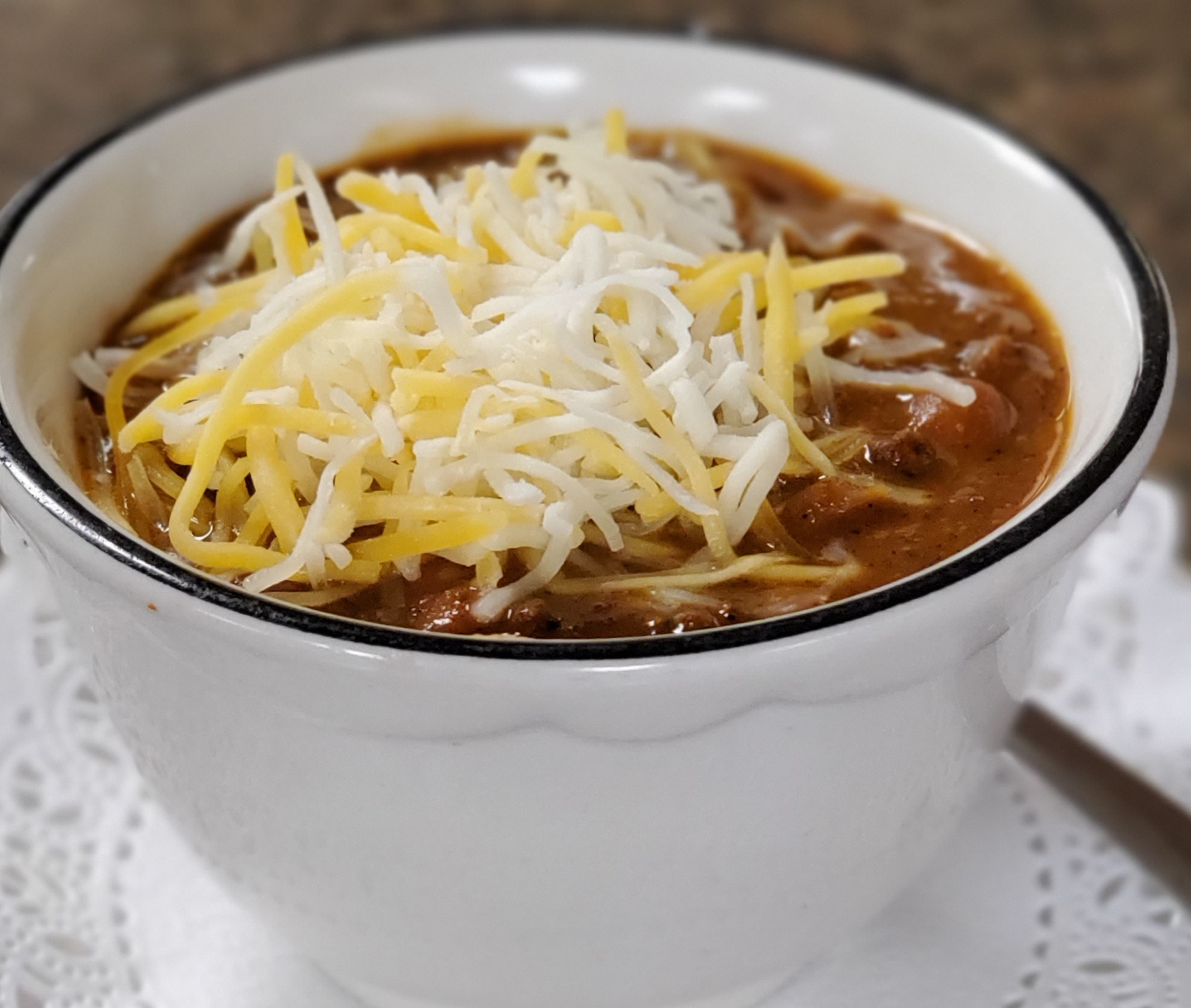 Order Chili con Carne Soup food online from The Avocado Mexican Grill store, Runnemede on bringmethat.com