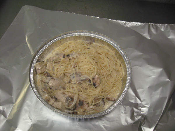 Order Pasta with Alfredo Sauce food online from Papas Pizza store, San Diego on bringmethat.com