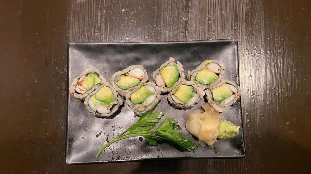 Order Shrimp Avocado Roll food online from Izumi Japanese Steak House & Sushi Bar store, Windsor Locks on bringmethat.com