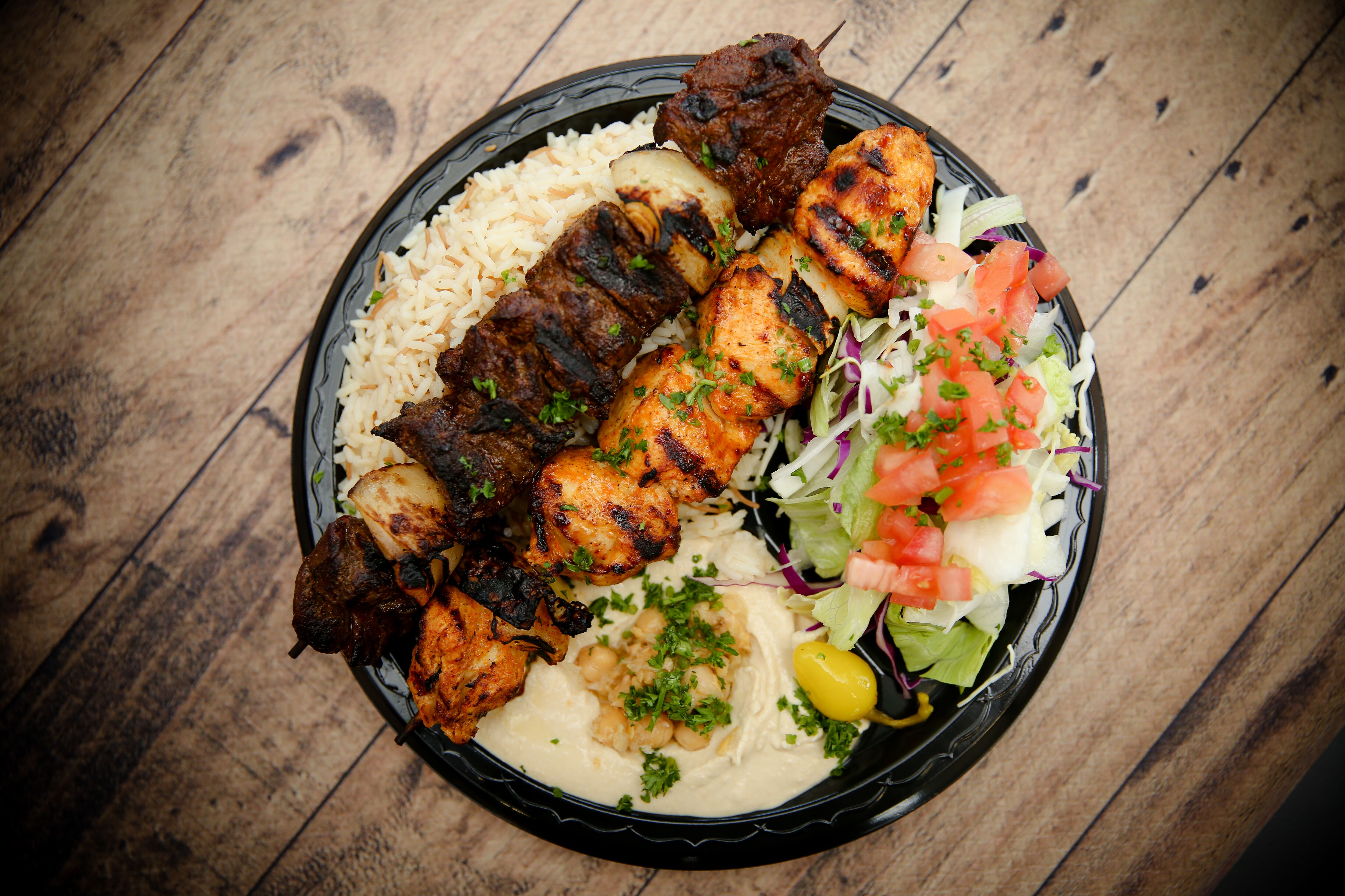 Order 10. MIXED 2 SKEWER PLATE BEEF, LAMB, CHICKEN OR KAFTA food online from Igrill store, La Puente on bringmethat.com