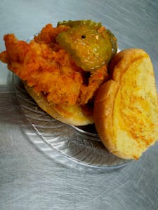 Order Chicken Sandwich Combo food online from Mevell Bbq And Wings store, Memphis on bringmethat.com