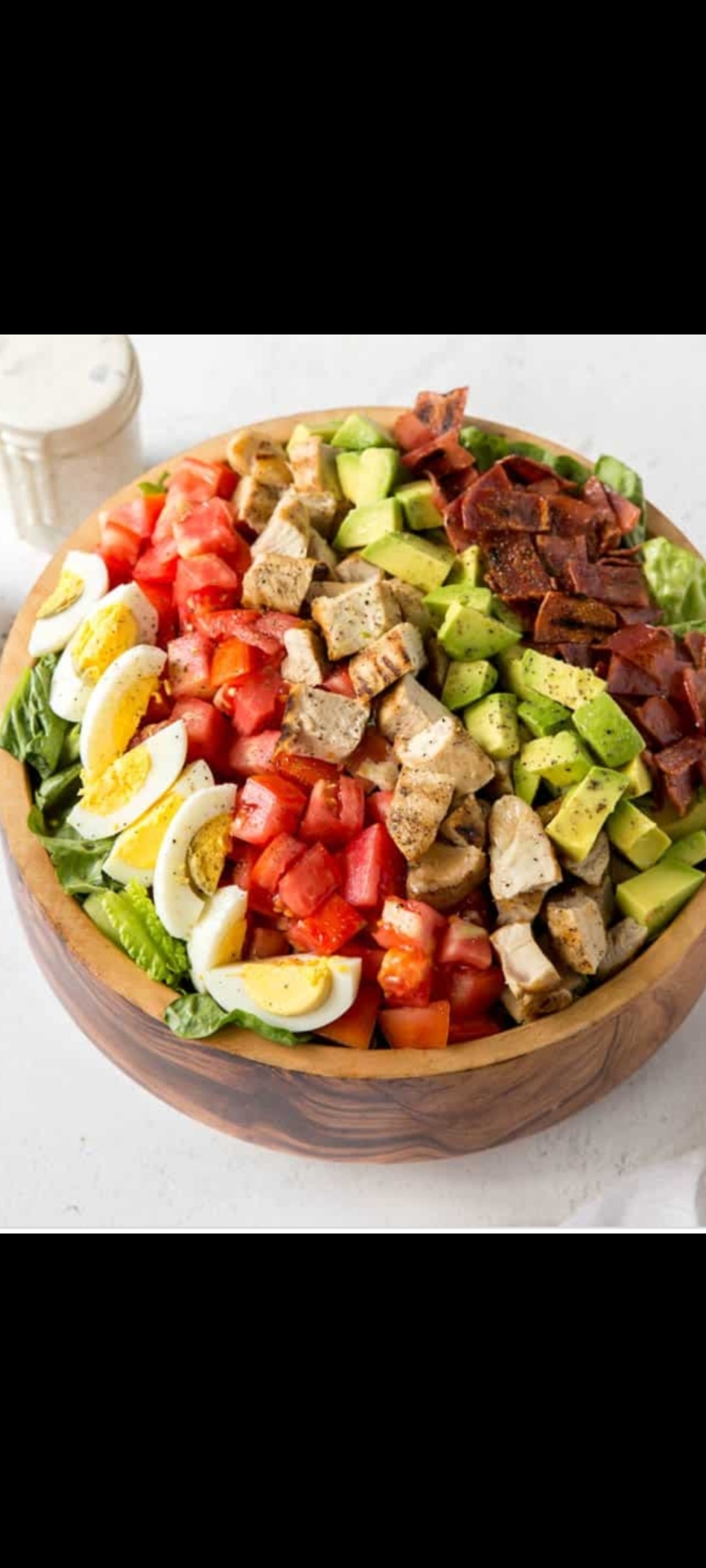 Order Healthy Creation Salad Bowl (grilled chicken breast, avocado, bacon bits,tomatoes & boiled eggs) food online from American Gourmet Foods Deli store, New York on bringmethat.com