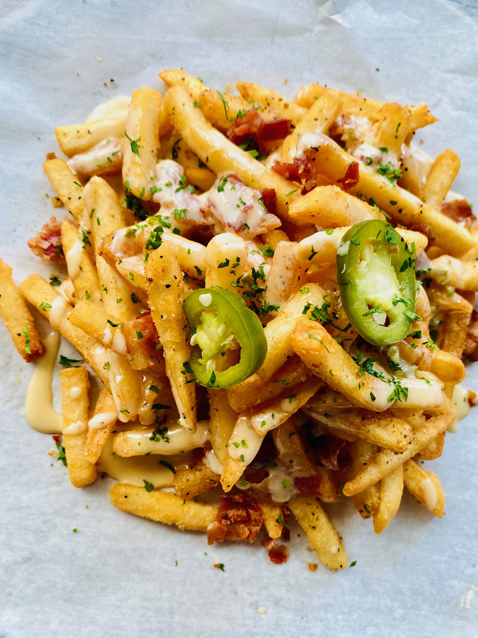 Order Beer Cheese and Bacon Fries food online from Solace Outpost store, Falls Church on bringmethat.com