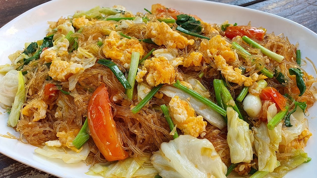 Order Pad Woon Sen Tofu Veggie (Silver Noodles) food online from Thai Table store, Berkeley on bringmethat.com