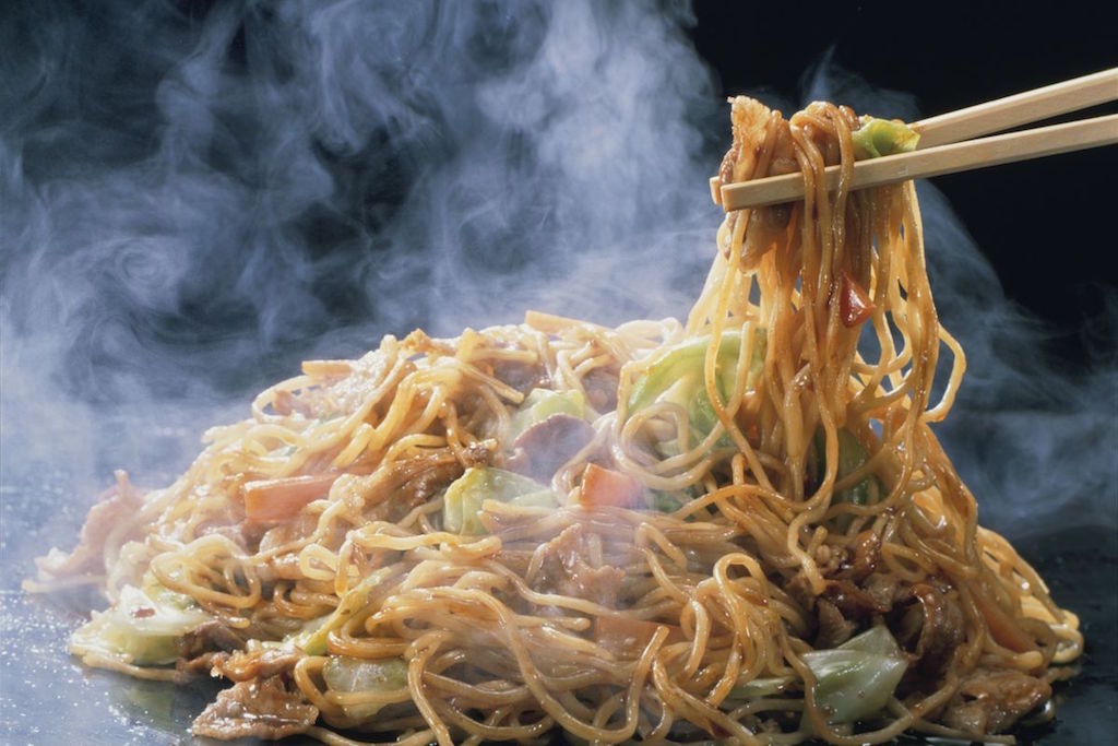 Order Vegetable Yakisoba food online from Sushi Q store, Los Angeles on bringmethat.com