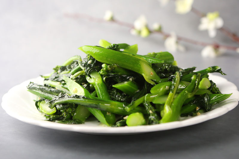 Order J02. Stir-Fried Chinese Broccoli with Ginger Sauce    姜汁炒芥兰 food online from Feng Ze Yuan store, San Francisco on bringmethat.com