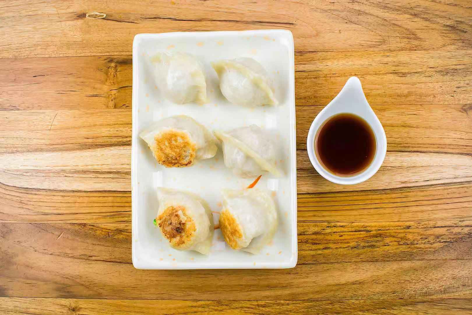 Order pan-fried sam sun dumpling 三鲜锅贴 food online from East Flour store, Jersey City on bringmethat.com