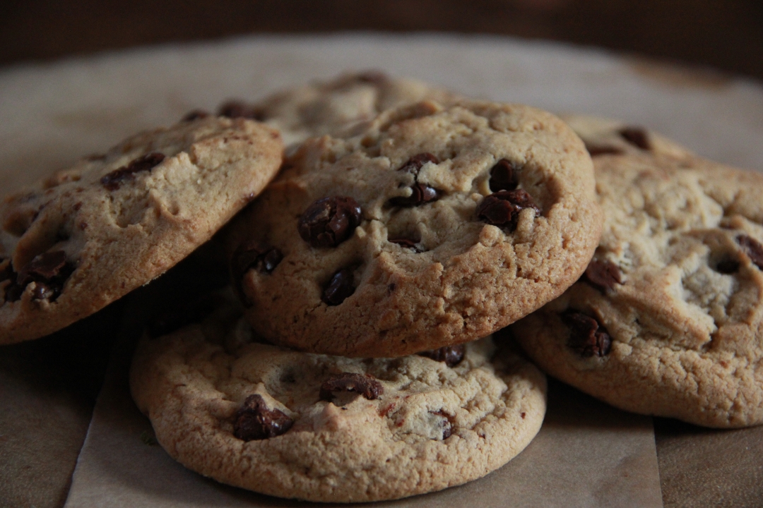 Order Chocolate Chip Cookies food online from Farmerbrowns Little Skillet store, San Francisco on bringmethat.com