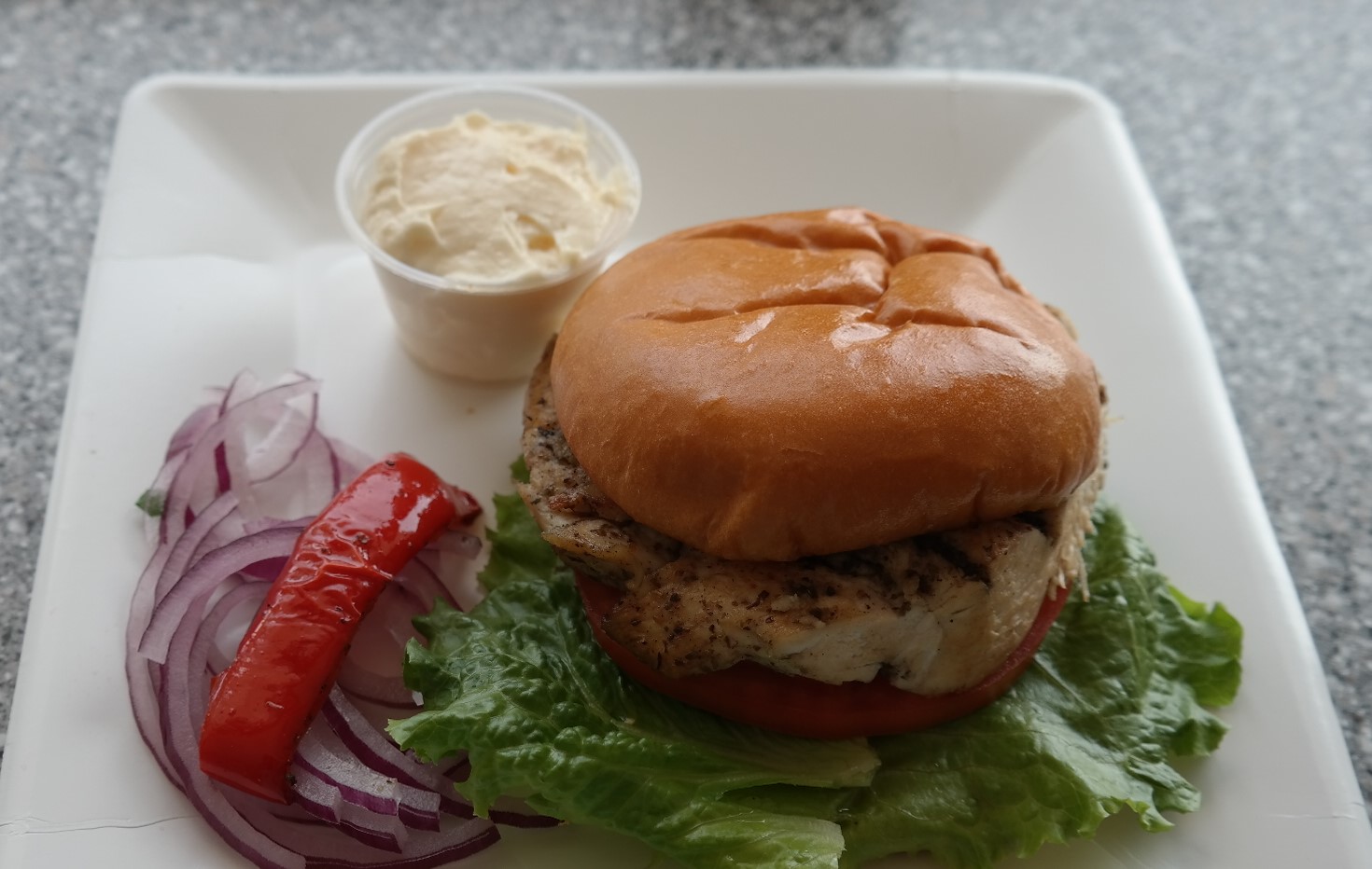 Order Grilled Chicken Sandwich   8 oz. food online from Gyro Eats store, Chicago on bringmethat.com