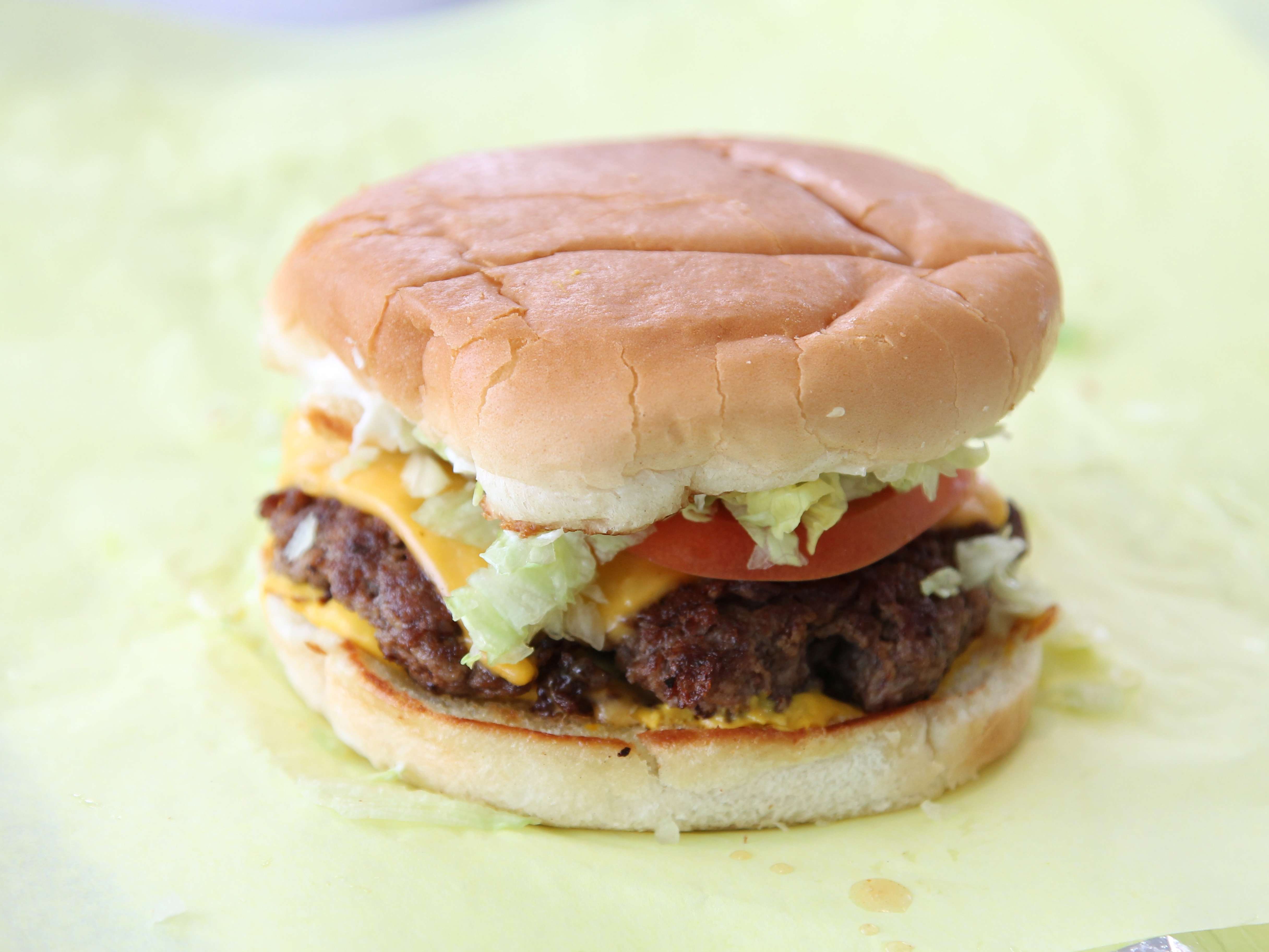 Order 6 oz. Meaty Burger food online from Fresh & Meaty Burgers store, Cleveland on bringmethat.com
