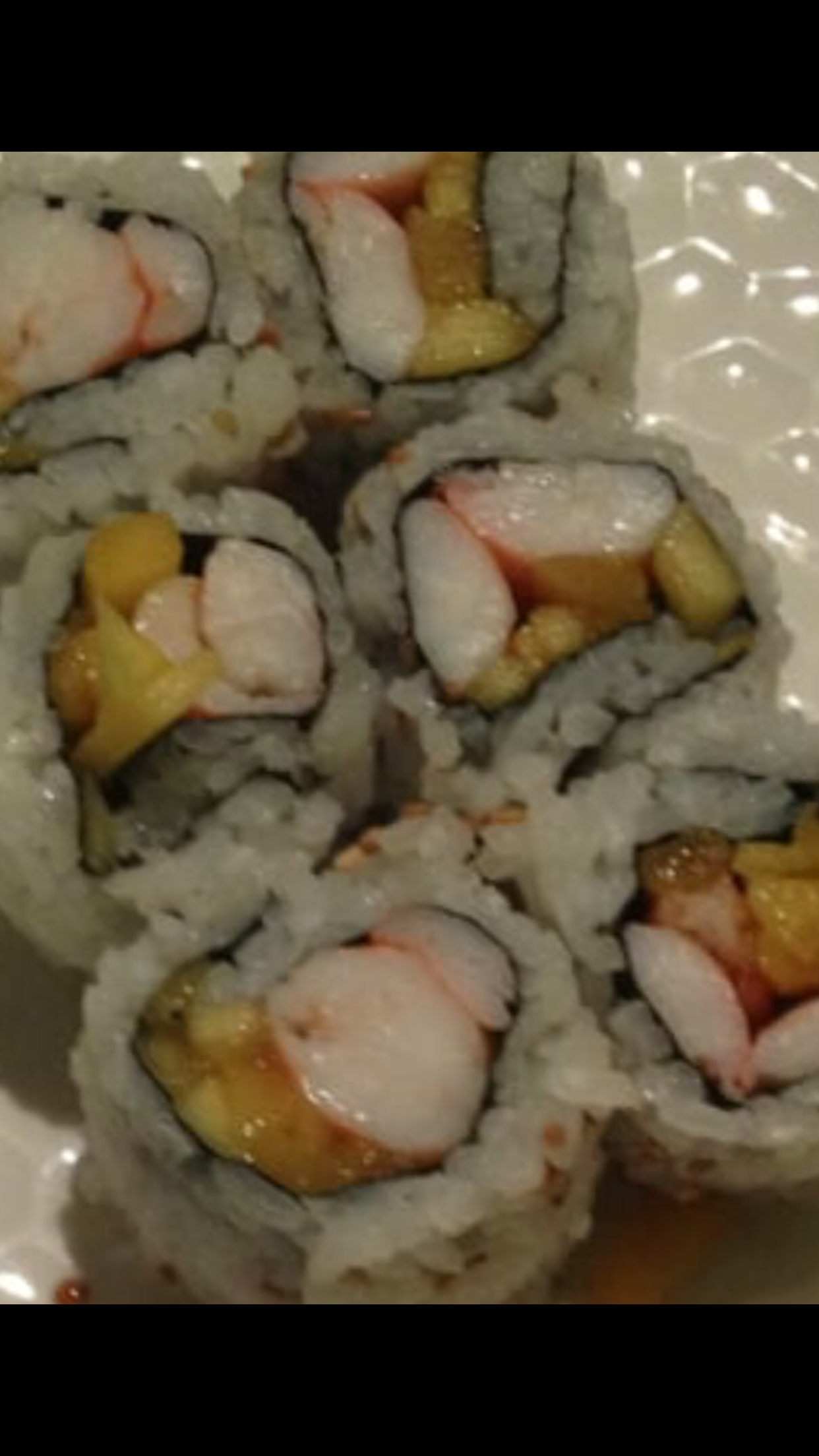 Order Rock Shrimp Mango Roll food online from Soho Sushi store, New York on bringmethat.com