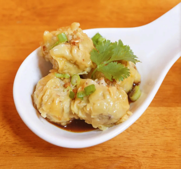 Order Thai Dumplings food online from Tue thai store, New York on bringmethat.com