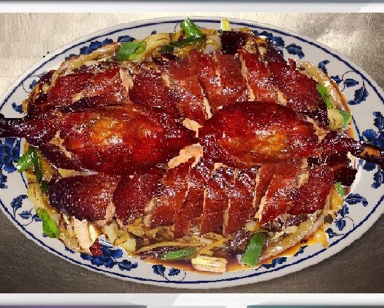 Order S18. Duck with Ginger and Scallion food online from Red Apple Chinese Restaurant store, Waterloo on bringmethat.com