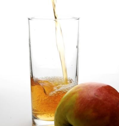 Order Apple Juice food online from Mughal Oasis Restaurant store, Springfield on bringmethat.com