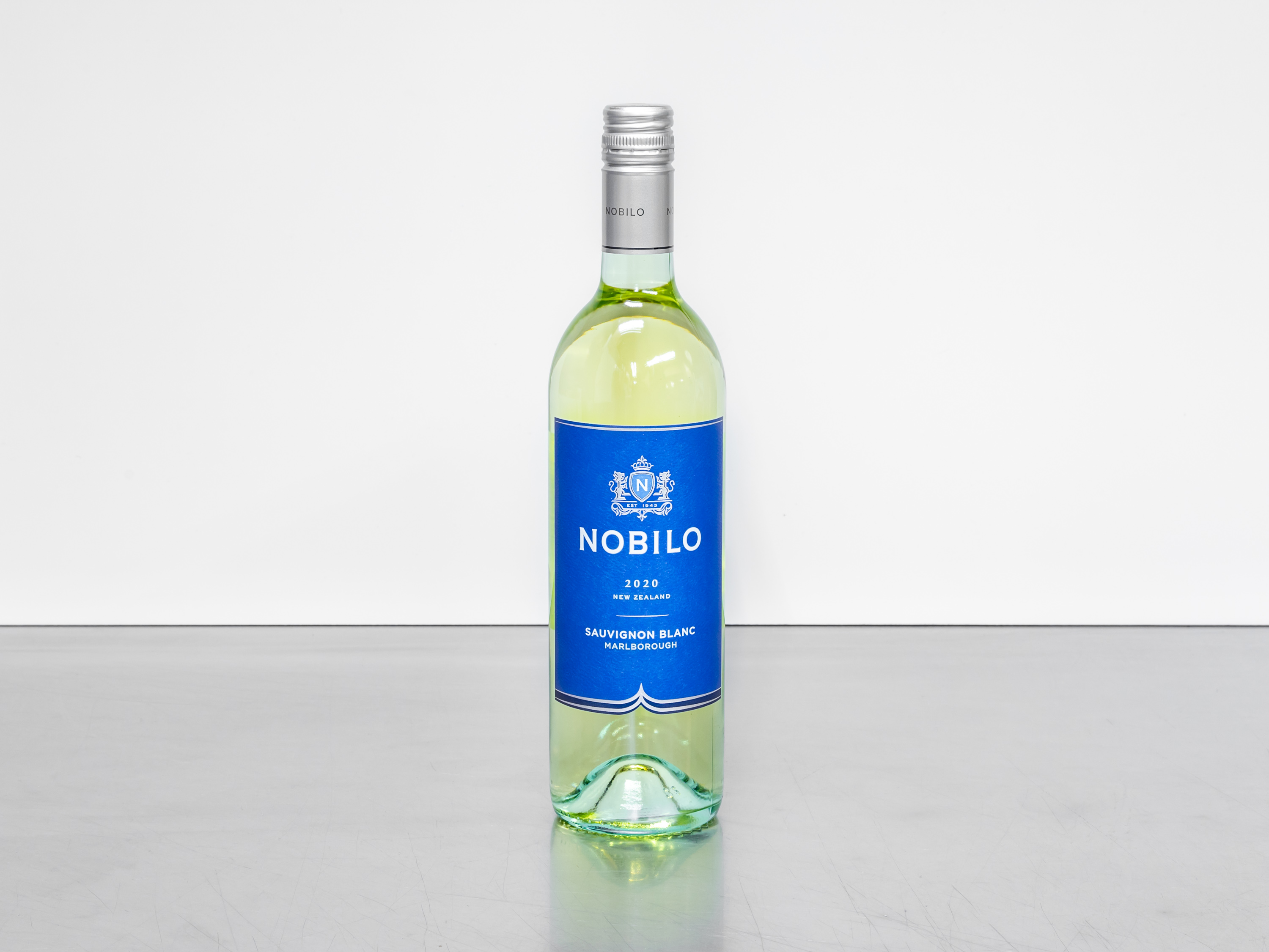 Order Nobilo 2020 Sauvignon Blanc 750 ml.  food online from In The Zone V store, Phoenix on bringmethat.com