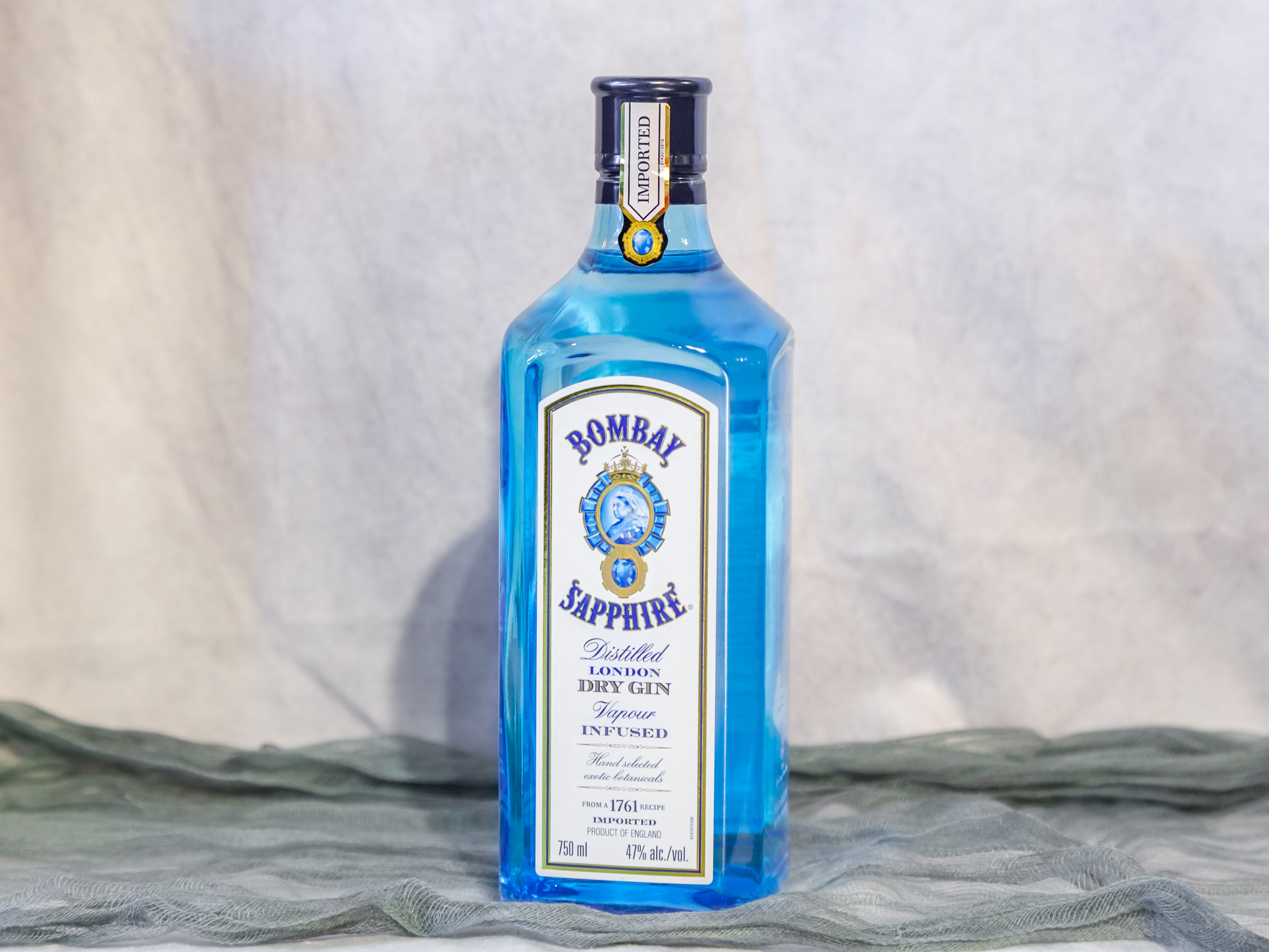 Order Bombay Sapphire® Gin food online from Alameda Cellars Wines And Liquors store, Alameda on bringmethat.com
