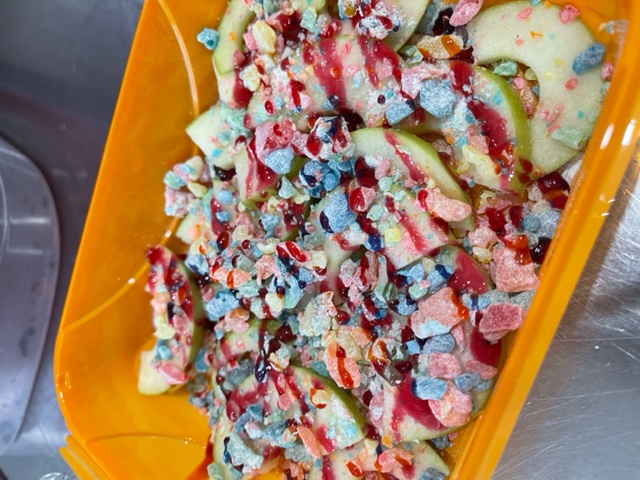 Order Sour Patch Nachos food online from Libby Lou Fun Factory store, Columbus on bringmethat.com
