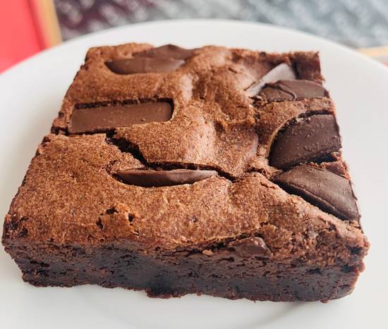 Order Brownie food online from Saddleback Bbq store, Meridian charter Township on bringmethat.com