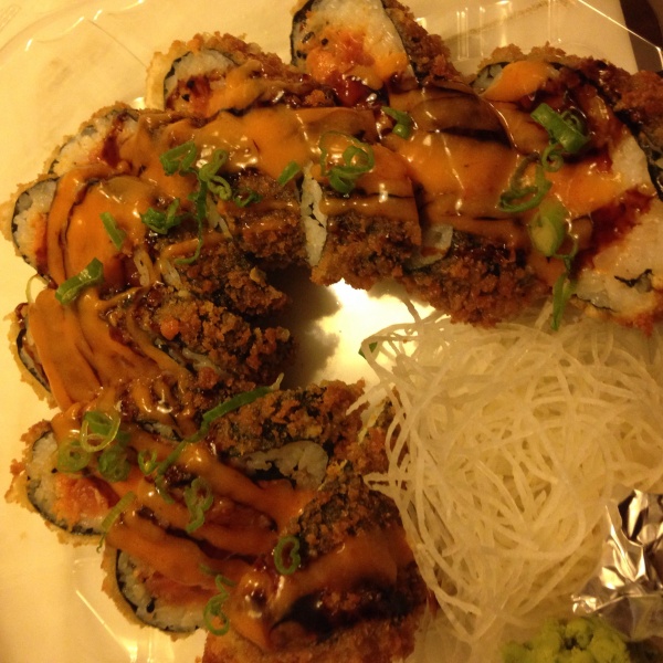 Order Crispy Maguro Maki food online from Pride Sushi & Thai store, Chicago on bringmethat.com