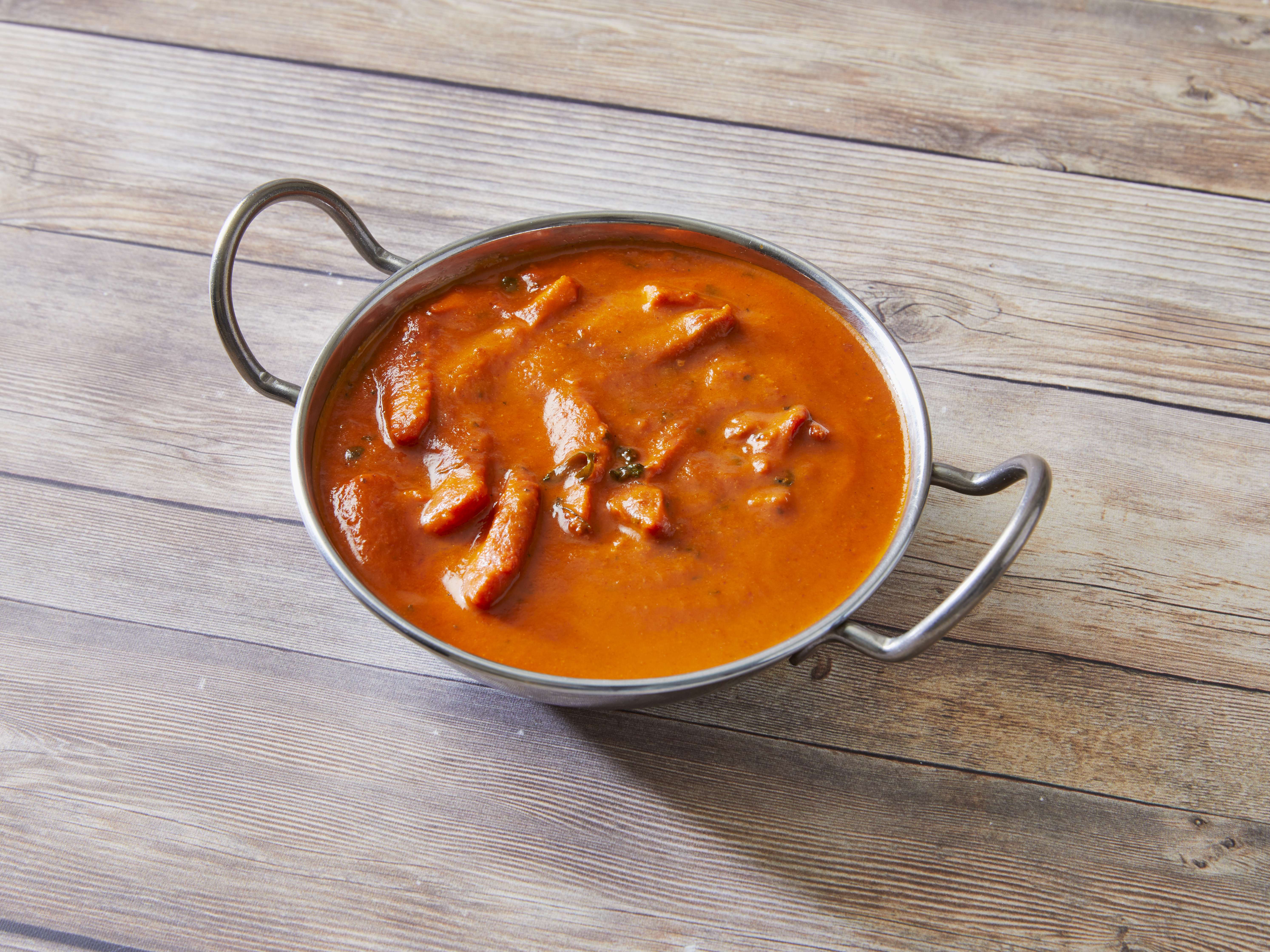 Order Butter Chicken food online from Zaika Indian Cuisine store, Des Plaines on bringmethat.com