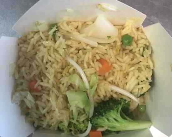 Order Vegetable Fried Rice food online from China Express Inn store, Minneapolis on bringmethat.com