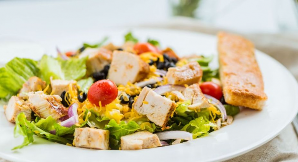 Order Full Size Grilled Chicken Salad food online from Windy City Pizza store, San Mateo on bringmethat.com