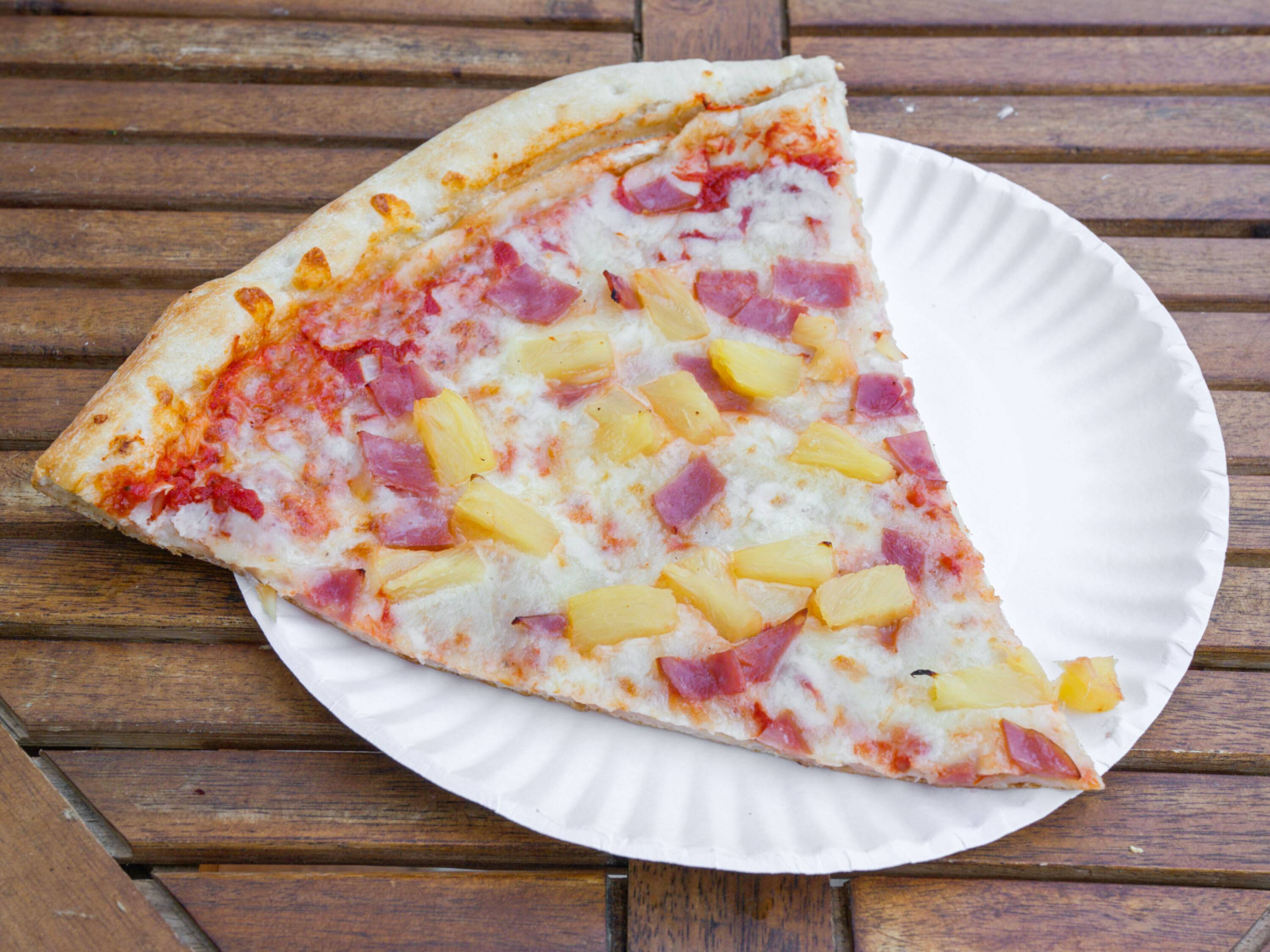 Order Hawaiian Pizza Slice food online from OMG Pizza store, Brooklyn on bringmethat.com