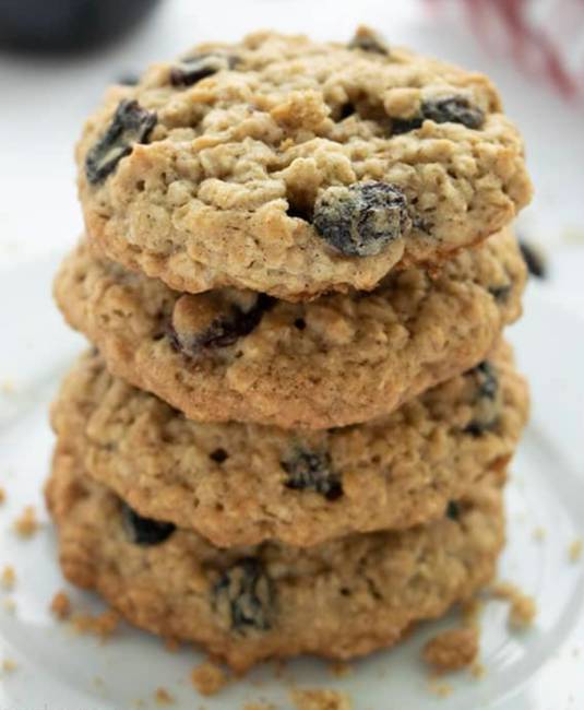 Order Oatmeal Raisin Cookie food online from Cosi - downtown, dc store, Washington on bringmethat.com