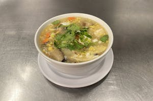 Order 15. Hot & Sour Soup food online from Mahar Thai Taste store, Saint Paul on bringmethat.com
