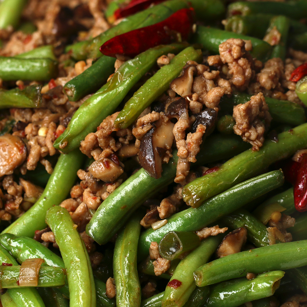 Order String Bean with Minced Pork & Hot Chili food online from Asian Palace store, Philadelphia on bringmethat.com