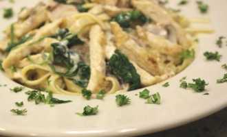 Order Tetrazzini Plate food online from North End Pizza store, Los Angeles on bringmethat.com