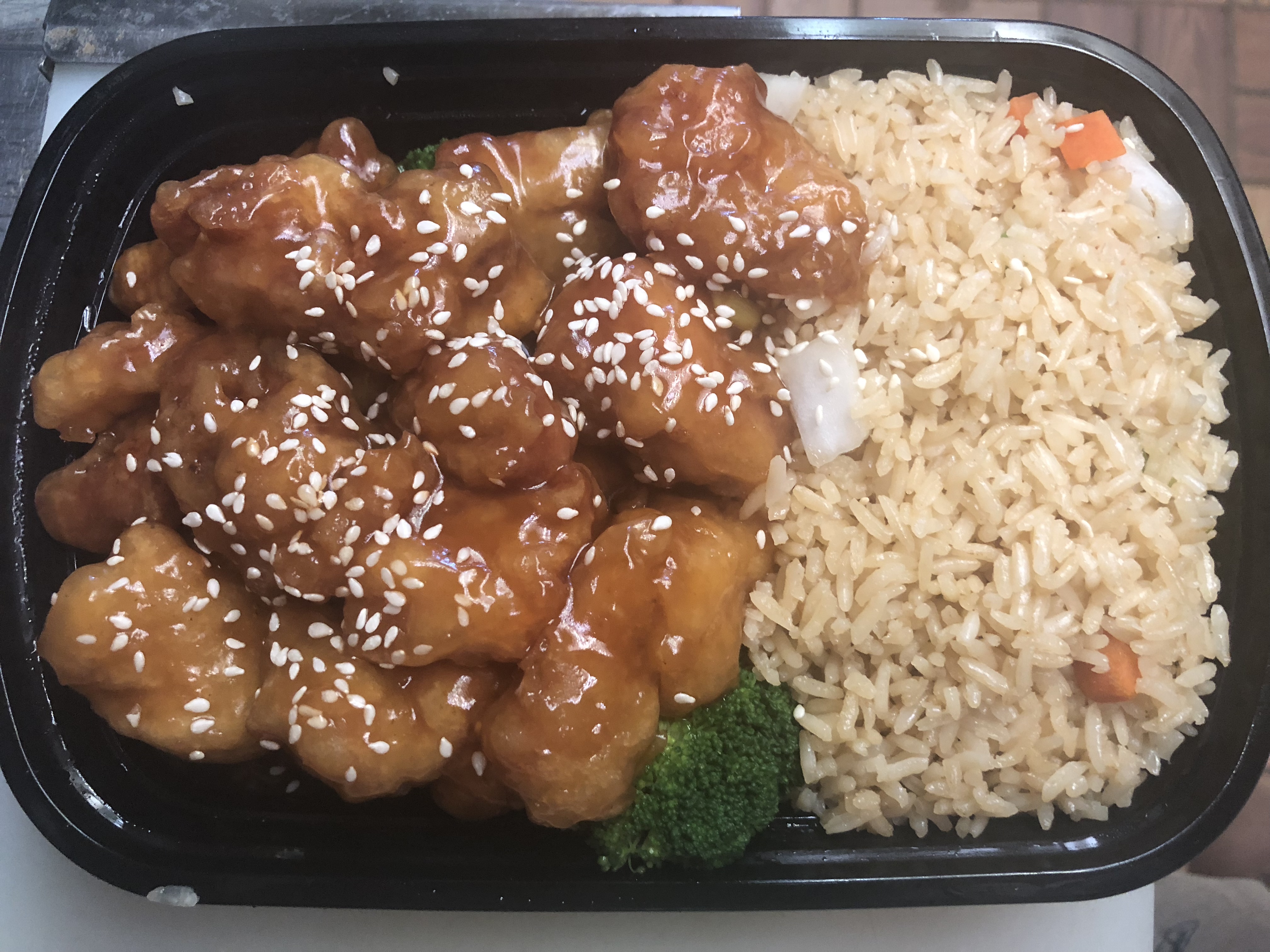 Order C13. Sesame Chicken Combo Plate food online from Great Wall store, Rock Island on bringmethat.com
