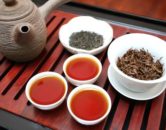 Order Lapsang Souchong Chinese Black Tea food online from Dobra Tea store, Pittsburgh on bringmethat.com