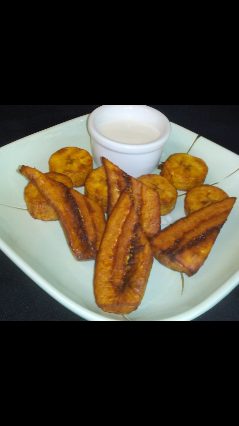 Order FRÍED BANANA food online from Cooking With Polo store, Austin on bringmethat.com