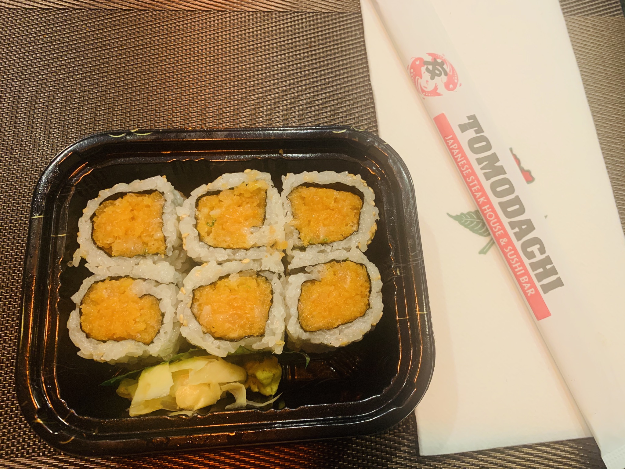 Order 3. Spicy Salmon Roll food online from Tomodachi Japanese Steakhouse & Sushi Bar store, Royersford on bringmethat.com