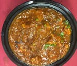 Order 27. Sorpatel Curry food online from New Taj Mahal Indian Restaurant store, Columbus on bringmethat.com