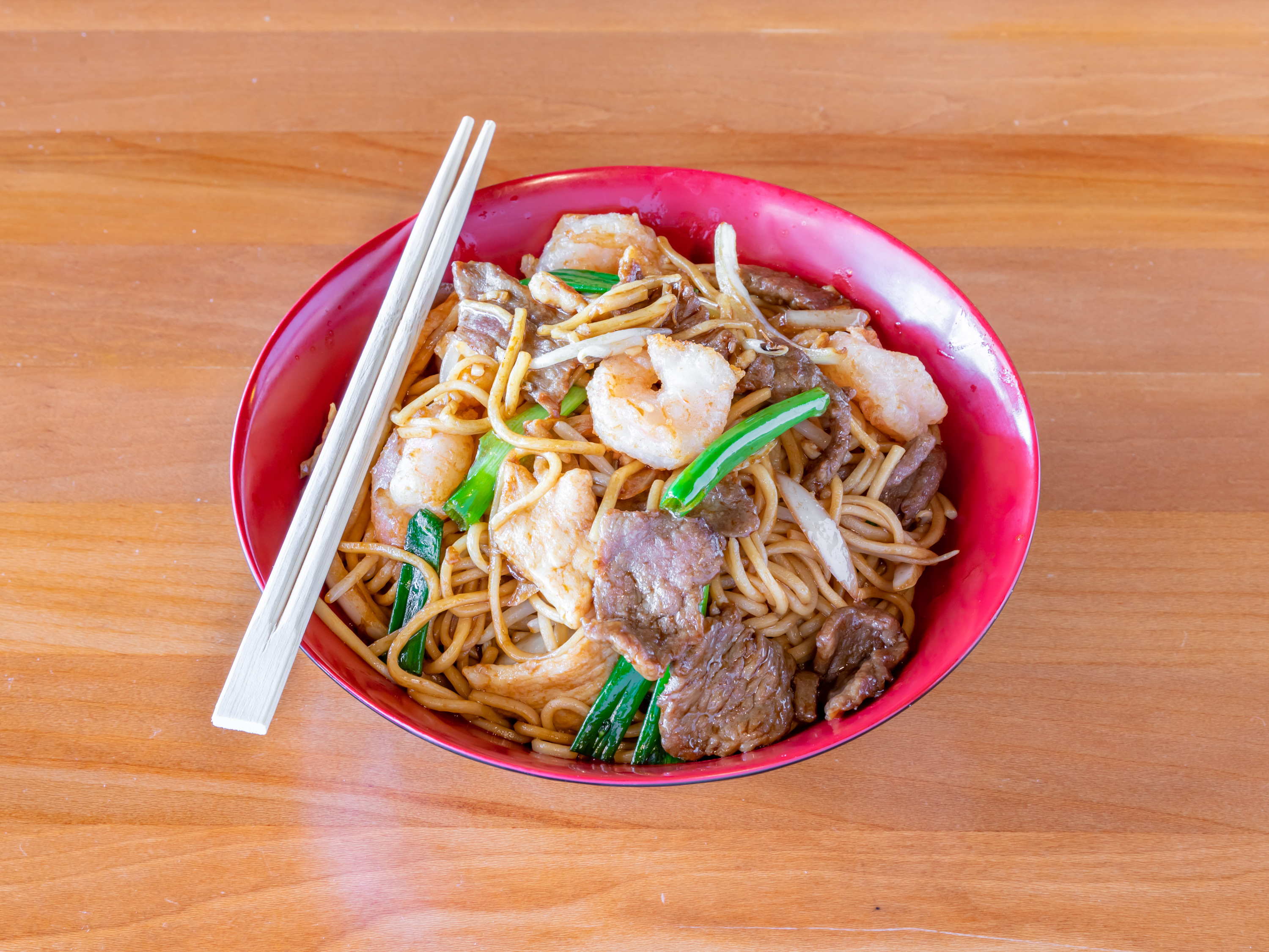 Order House Special Lo Mein food online from Big Bowl Asian Diner store, Mesa on bringmethat.com