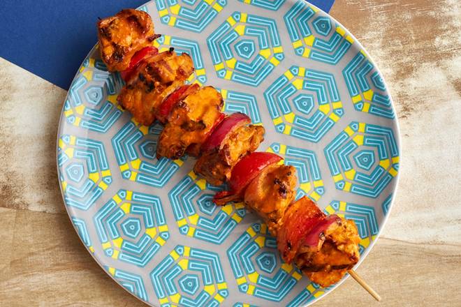 Order Chicken Thigh Skewer food online from Nando's Peri-Peri store, Oxon Hill on bringmethat.com