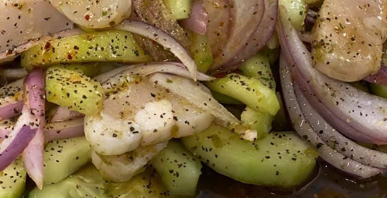 Order Green Aguachile food online from El Sinaloense Mariscos And Grill store, Albuquerque on bringmethat.com