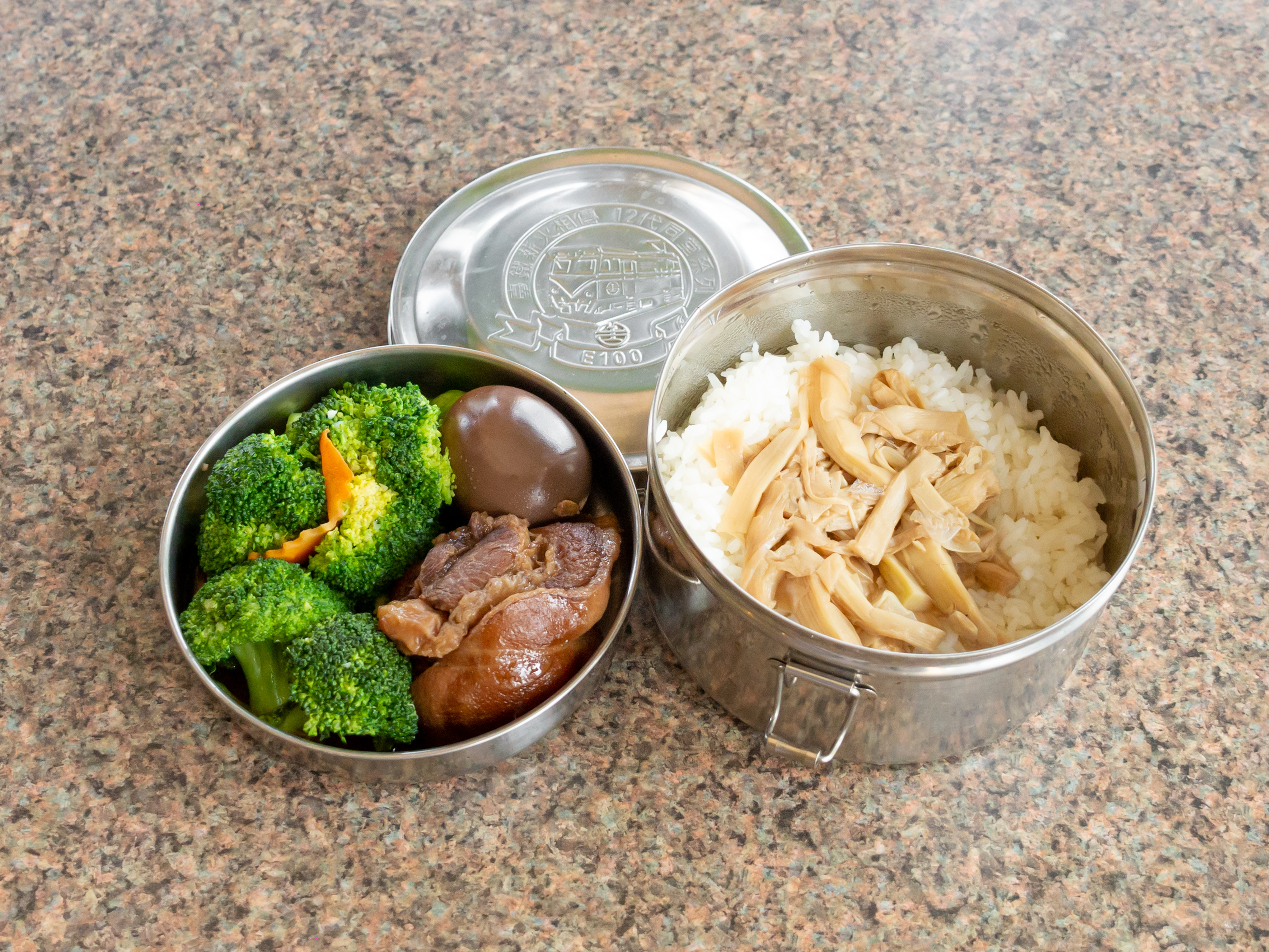 Order Stewed Pork Rice food online from Hanlin Tea Room store, Cupertino on bringmethat.com