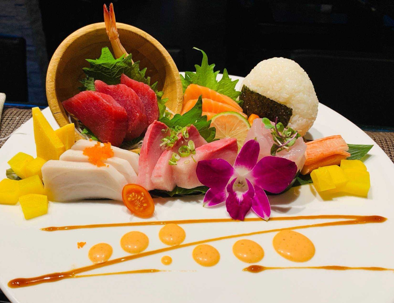 Order Chirashi food online from Izumi Japanese Restaurant store, Youngstown on bringmethat.com