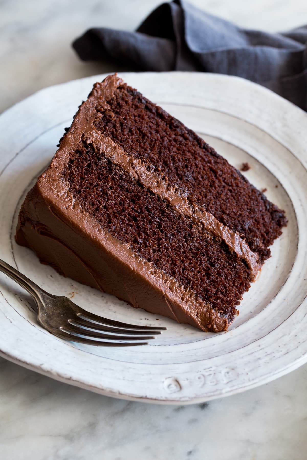 Order Chocolate Cake   food online from Sweet Scape Desserts store, New York on bringmethat.com