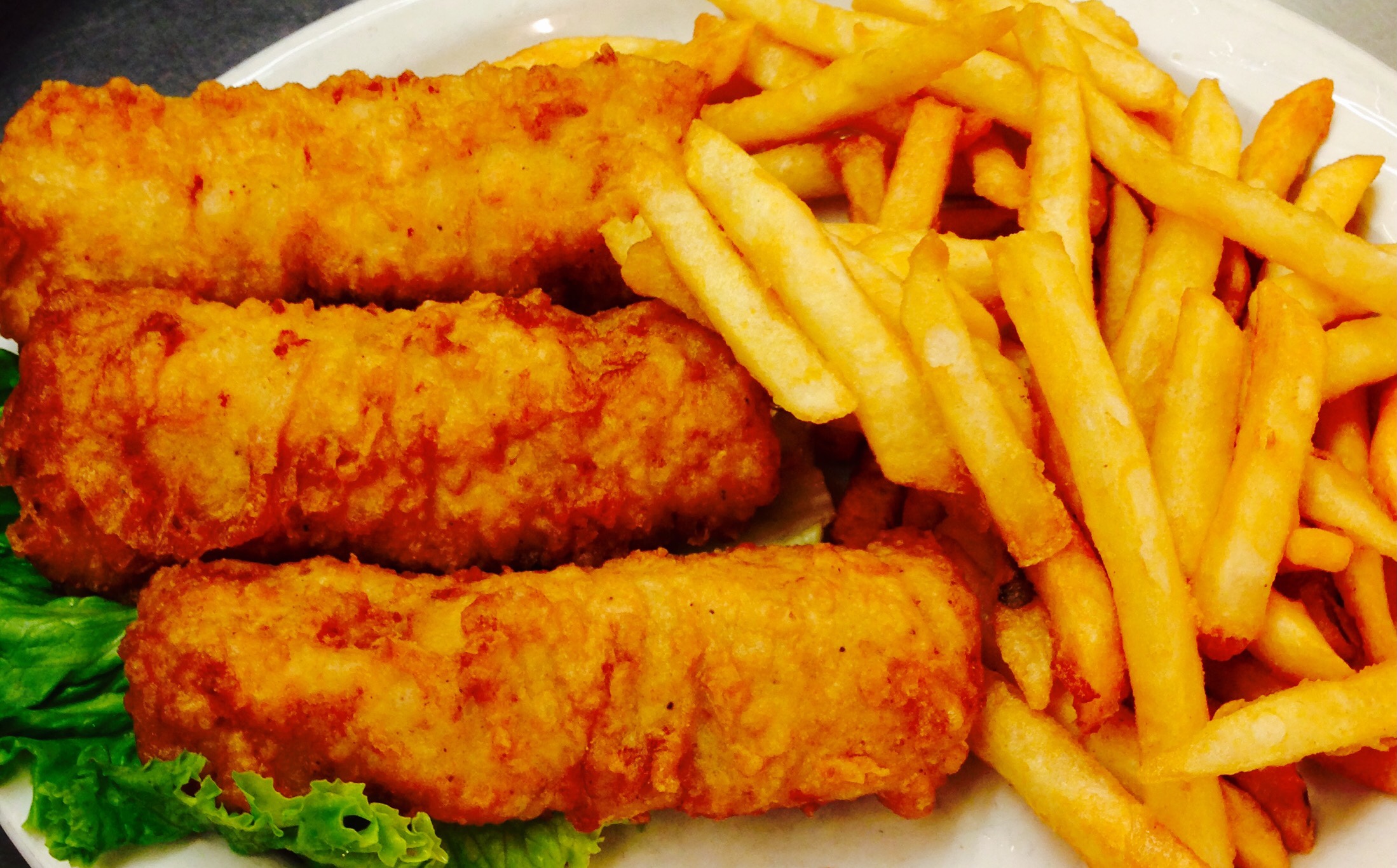 Order 3 Piece Fried Cod food online from Parkway Family Restaurant store, Madison on bringmethat.com