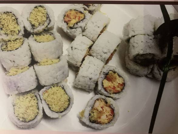 Order Crunch  Roll, Baked Scallop, California food online from Oishi Japanese Express store, Biloxi on bringmethat.com
