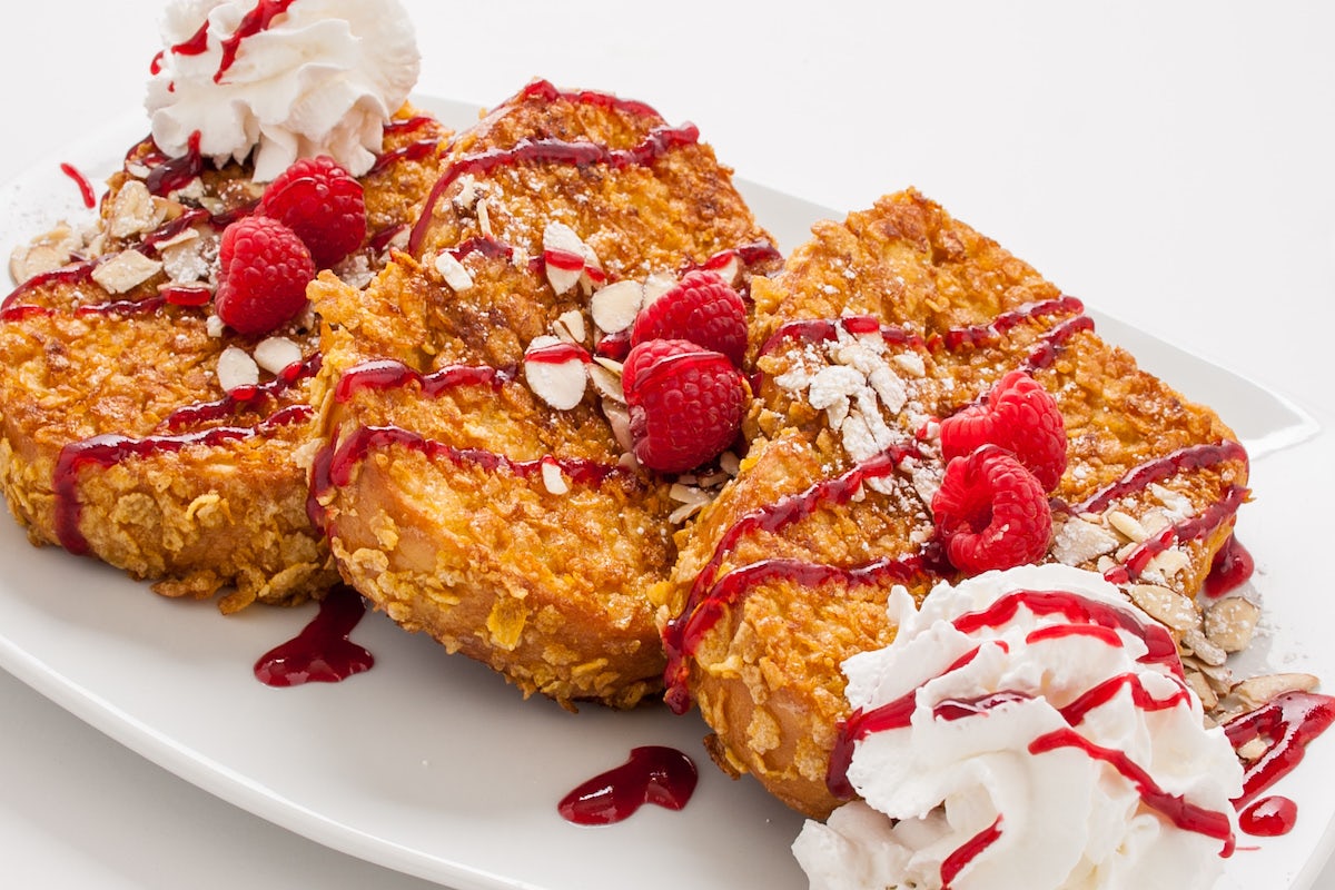 Order Crunchy French Toast food online from The Broken Yolk Cafe store, Mission Viejo on bringmethat.com