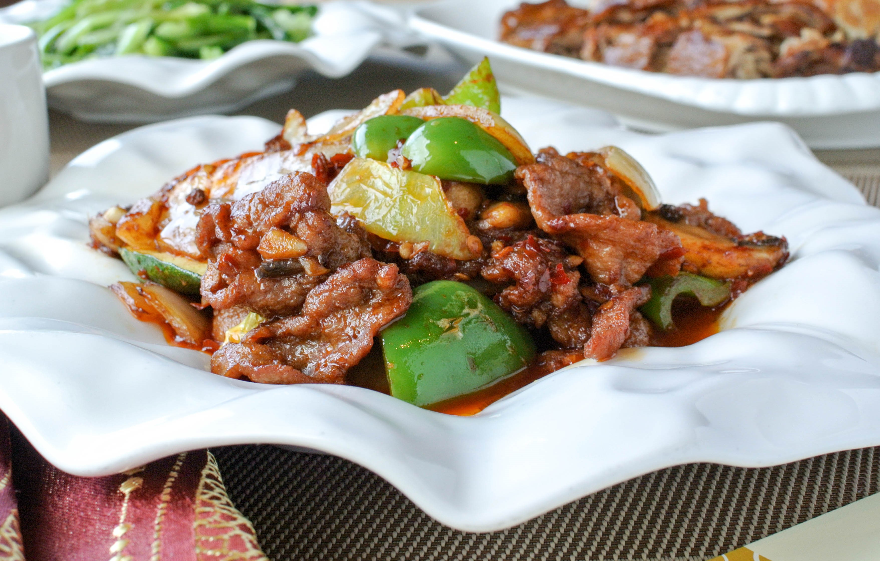 Order Hunan Beef/Lamb 湖南牛/羊 food online from Fey Restaurant store, Menlo Park on bringmethat.com